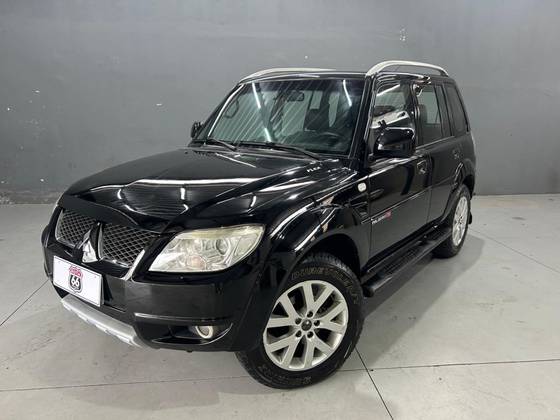 MITSUBISHI PAJERO TR4 2.0 4X4 16V 140CV FLEX 4P AUTOMÁTICO